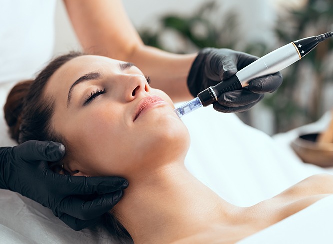 pdnr and de saumon & Microneedling